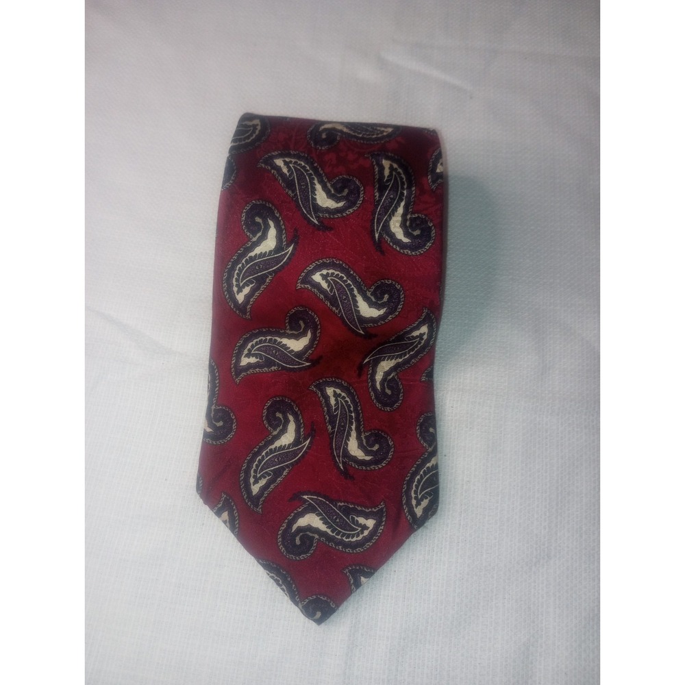 Vtg Gitman Bros For Bens Maroon Paisley Silk Handmade USA Tie